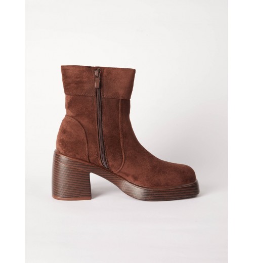 Cuffed Suede Chunky Heel Boots Cuffed Suede Chunky Heel Boots