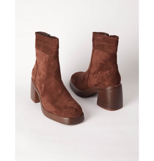 Cuffed Suede Chunky Heel Boots Cuffed Suede Chunky Heel Boots